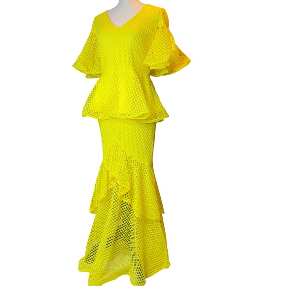 #A292  FT INC BOLD GLAMOUR FEMININE CHIC YELLOW MESH  2PC SKIRT SET NWT M - Picture 1 of 11